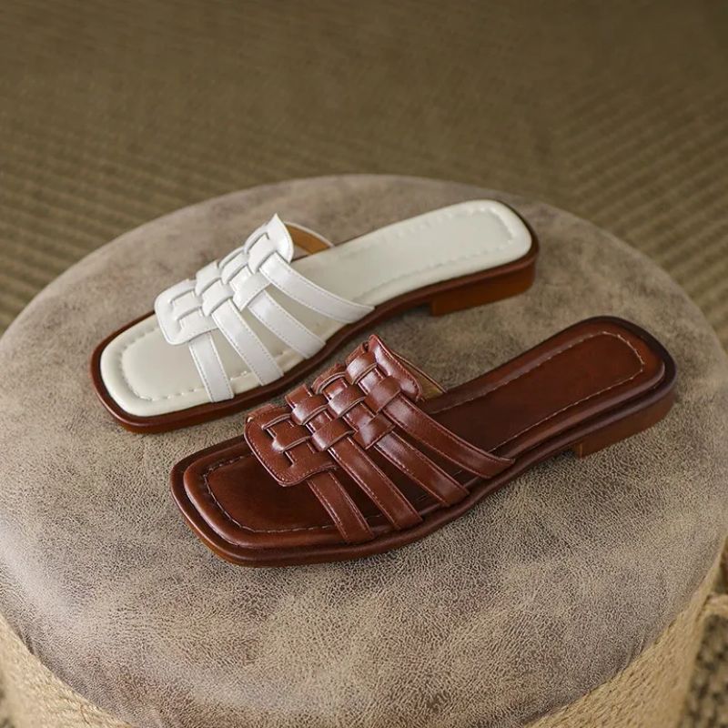 Dolce Piacere Sandal - Aries x Rose