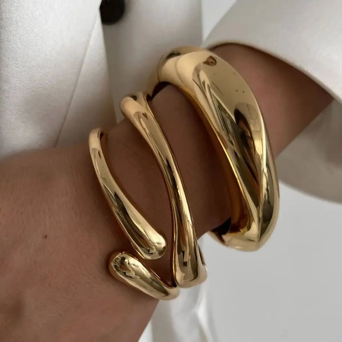 Orvella Vintage Bracelets - Aries x Rose