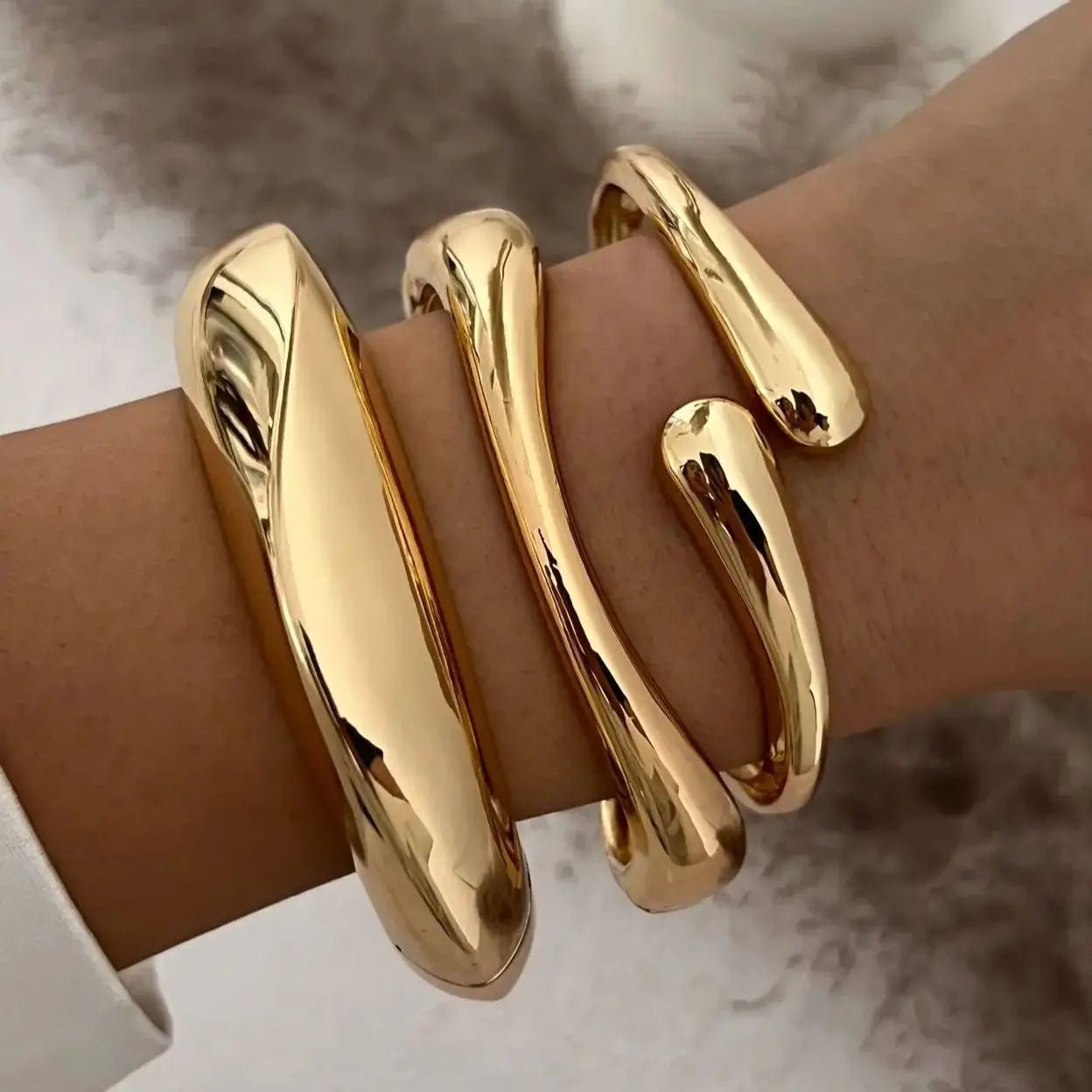 Orvella Vintage Bracelets - Aries x Rose