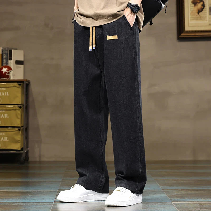 Easton Relaxed Jeans