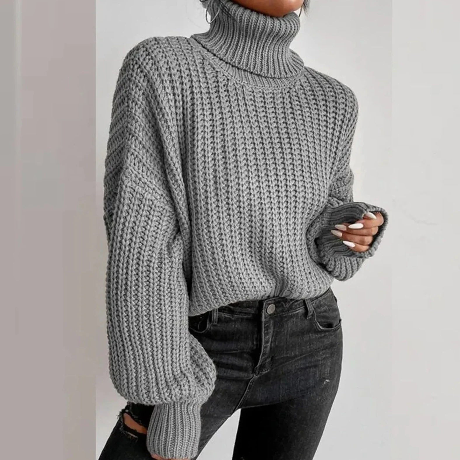 Women's Oversized Knitted Sweater - Aries x Rose
