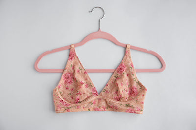 Luxe Looks After Dark: How Aries & Rose Is Revolutionizing Women’s Nightwear