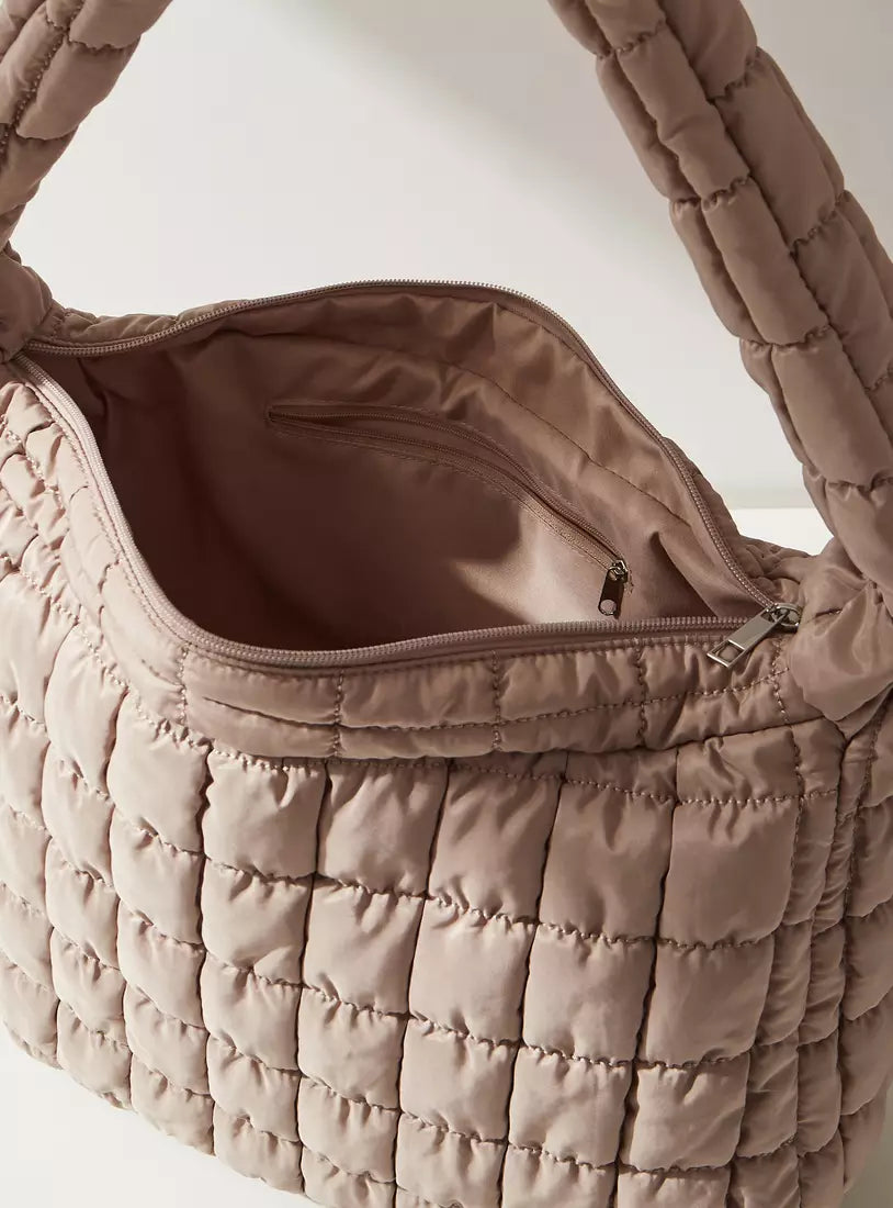 Quilvia Puffer Shoulder Bag