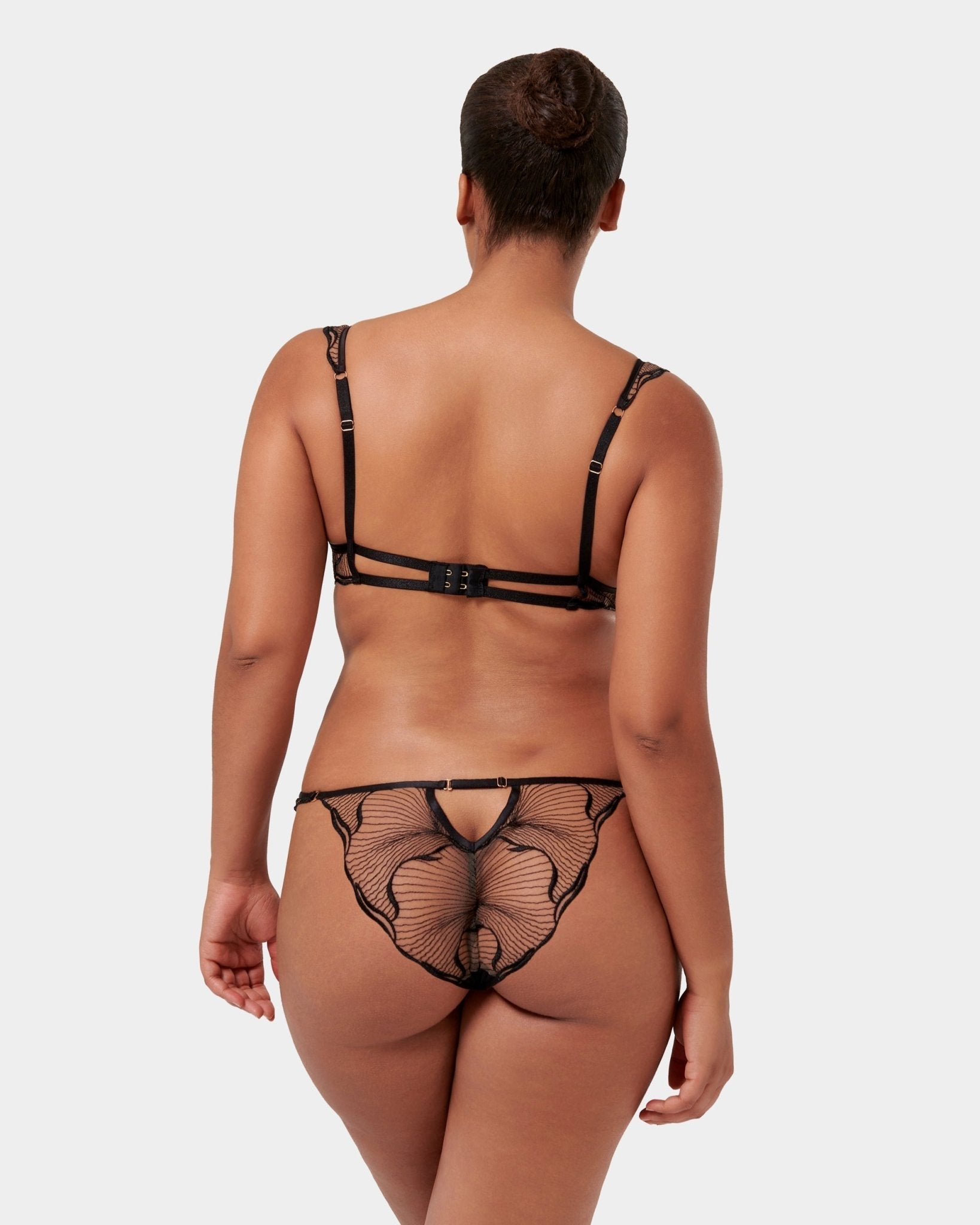 Celeste Embroidered Bra - Aries x Rose