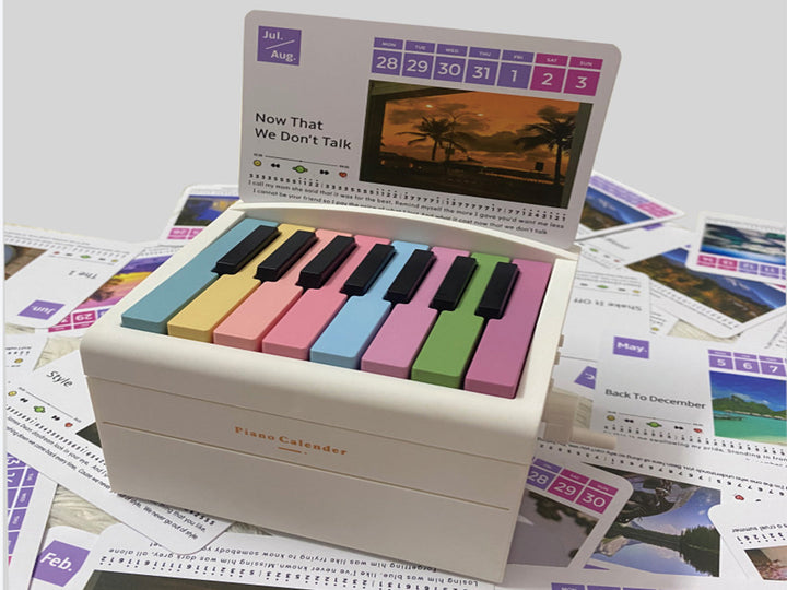 SwiftKey Taylor Swift Inspried 2-in-1 USB Calendar & Piano