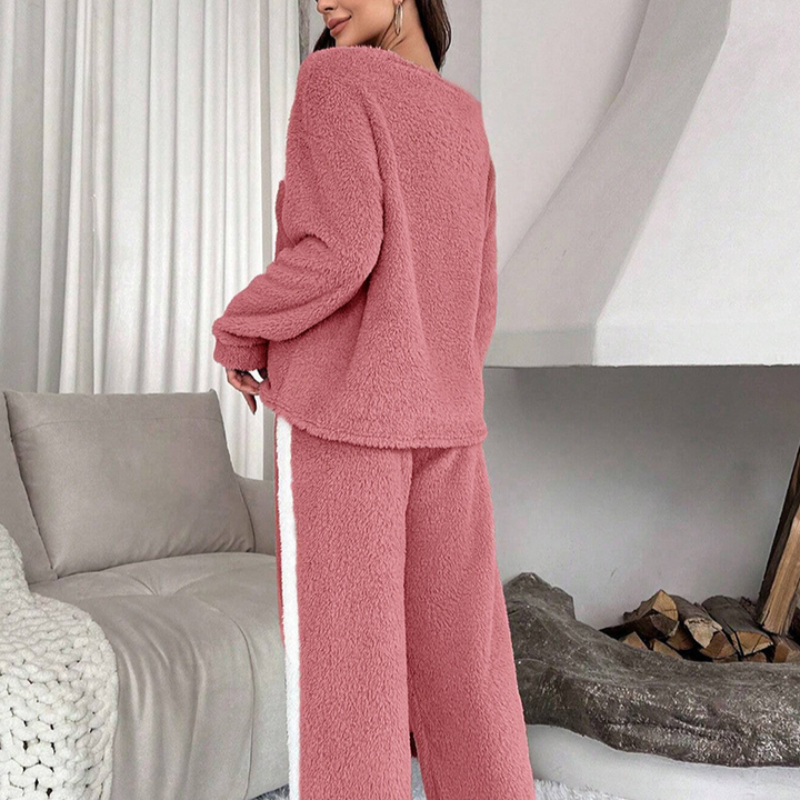 Solvara Fleece Lounge Set
