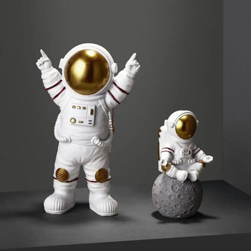Astronaut Resin Figurine - Aries x Rose