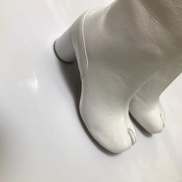 Ryoko Leather Tabi Boots - Aries x Rose