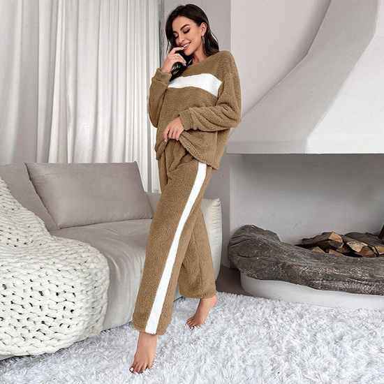 Solvara Fleece Lounge Set