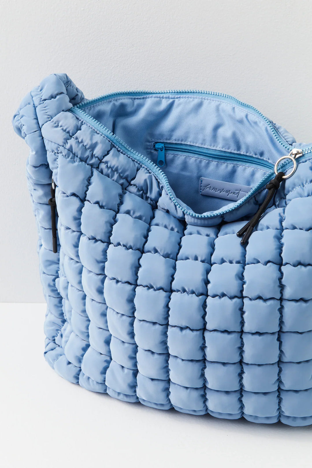 Quilvia Puffer Shoulder Bag