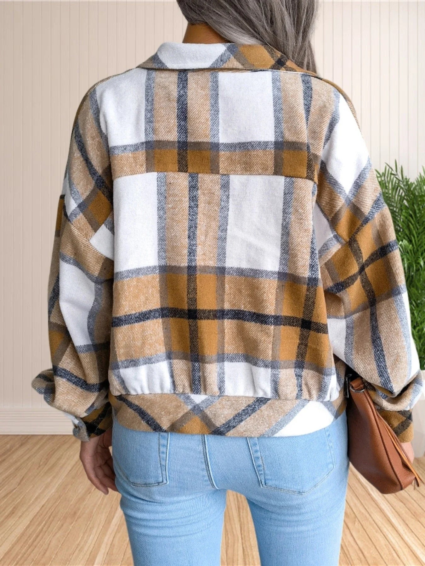 Cropped Flannel Plaid Shirt Jacket (Shacket) - Aries x Rose