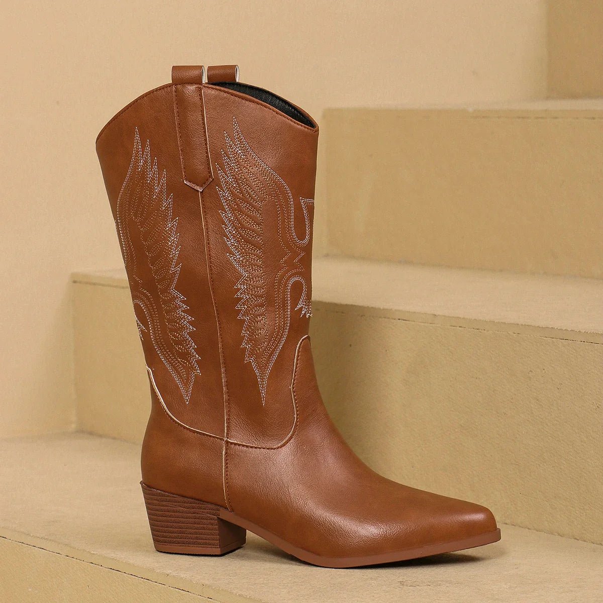 Celestia Trail Boots - Aries x Rose