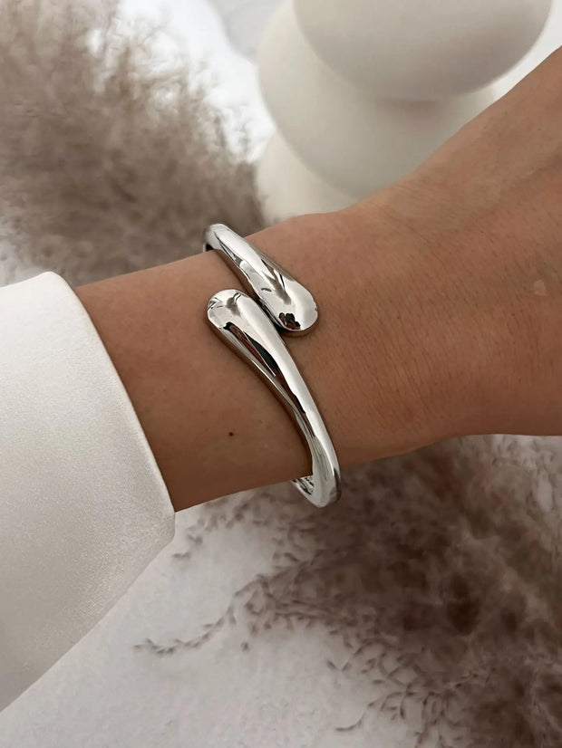 Novaire Irregular Gold Cuff Bangle