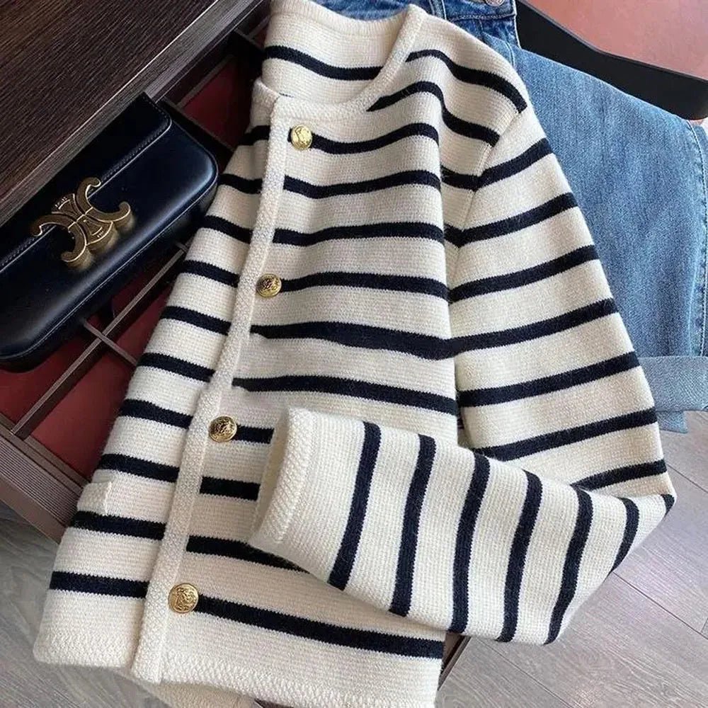Raffiné Knitted Cardigan - Aries x Rose