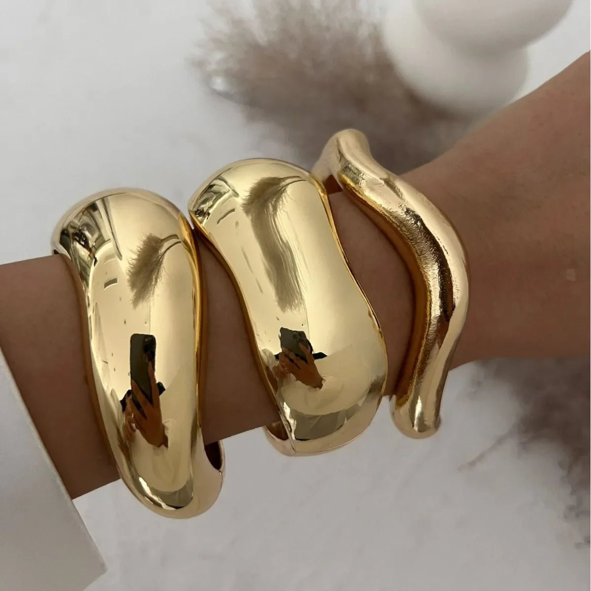 Verace Vintage Bracelets - Aries x Rose