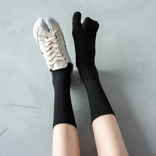 Kiyoto Tabi split toe sock