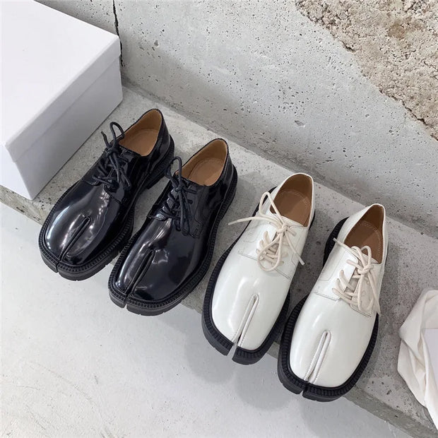 Kairo Unisex Tabi Loafers