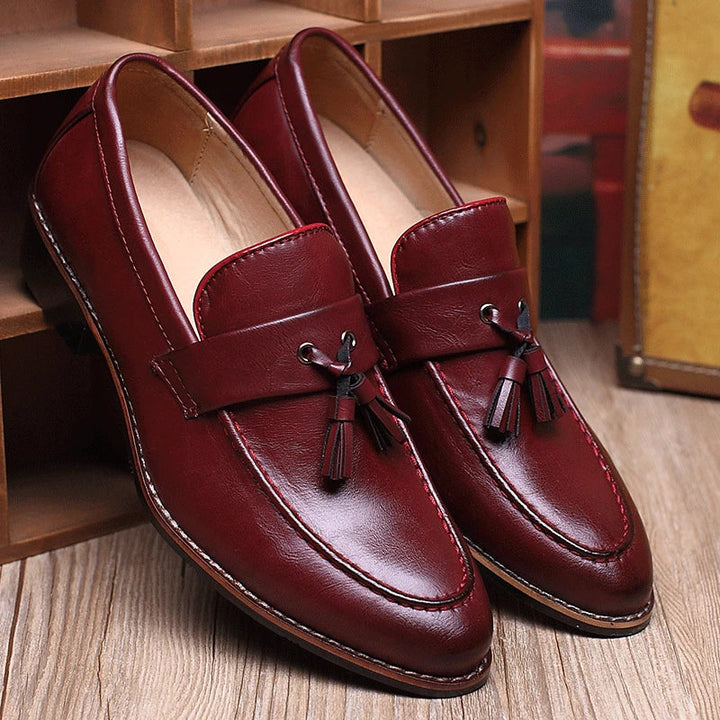 Giovanni Bellini leather loafers with sleek slip-on design
