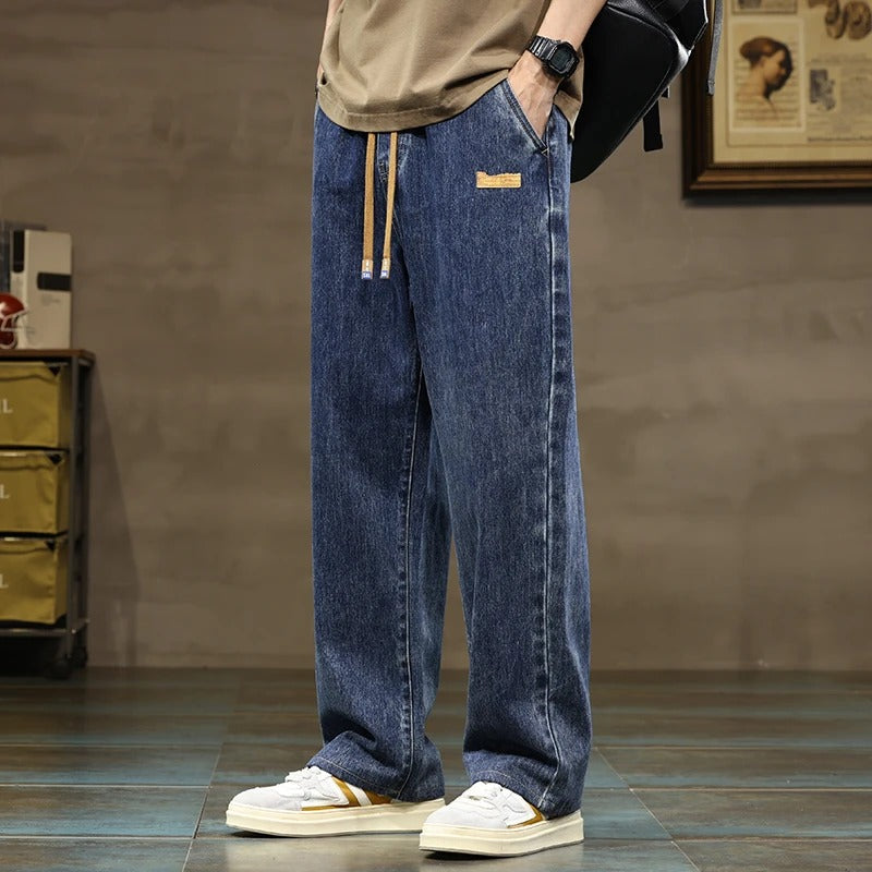 Easton Relaxed Jeans