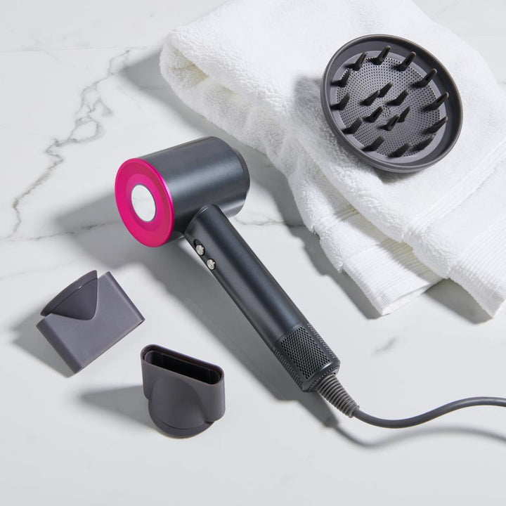 Vortaire Ionic Hair Dryer with diffuser and nozzle attachment
